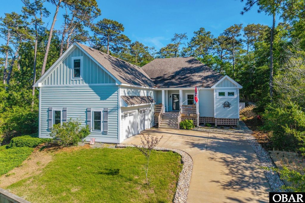 Image 1 of property listing at 121 Old Holly Lane Lot 70, Kill Devil Hills, NC 27948