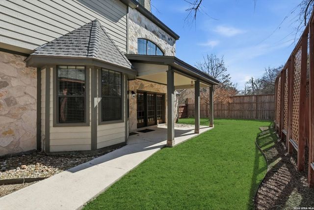 250 English Oaks Circle, Boerne, TX 78006