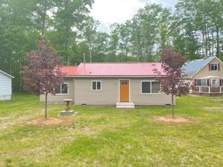 408 Kirkshire Avenue, Roscommon, MI 48653