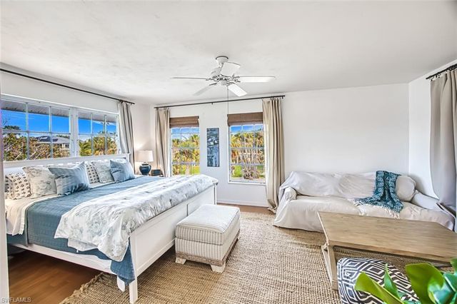220 Palm Lake DR, Sanibel, FL 33957