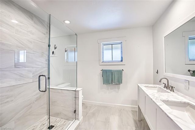 220 Palm Lake DR, Sanibel, FL 33957