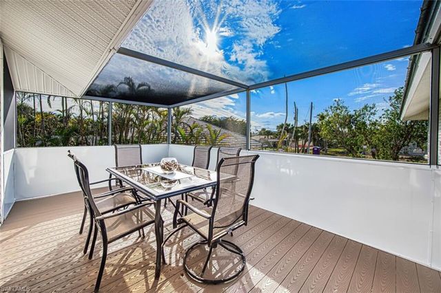 220 Palm Lake DR, Sanibel, FL 33957