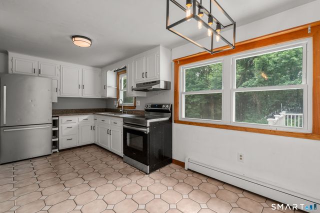 305 Old Post Road, Tolland, CT 06084