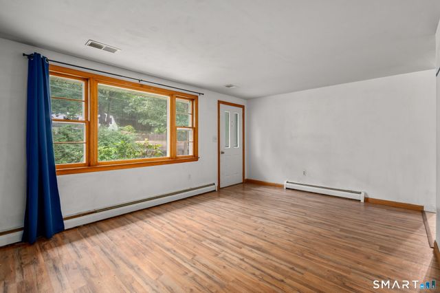305 Old Post Road, Tolland, CT 06084