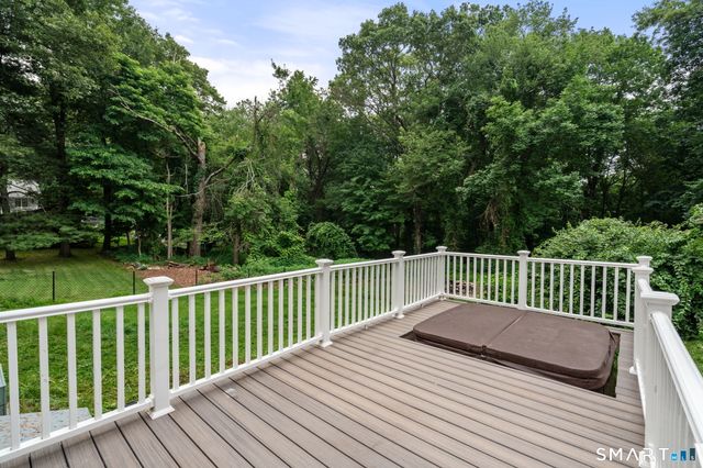 305 Old Post Road, Tolland, CT 06084