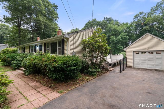 305 Old Post Road, Tolland, CT 06084