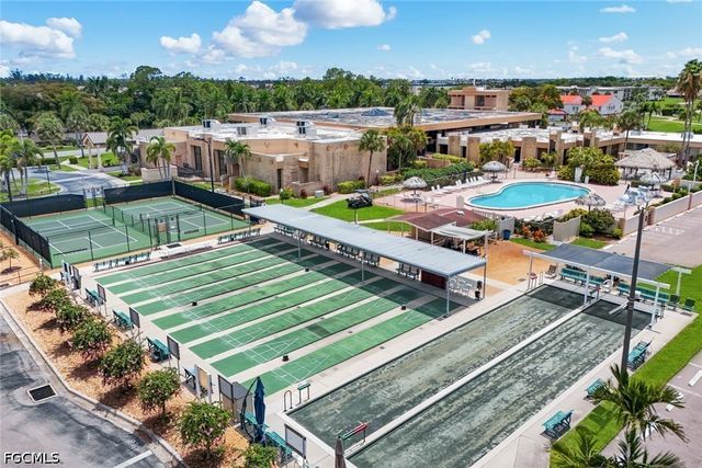 6102 Augusta DR 307, Fort Myers, FL 33907