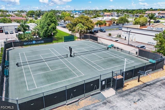 6102 Augusta DR 307, Fort Myers, FL 33907