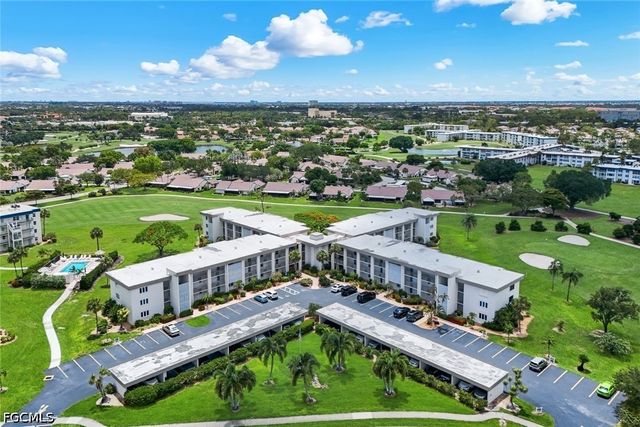 6102 Augusta DR 307, Fort Myers, FL 33907