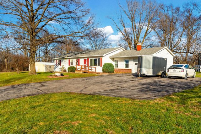 13260 N ROUTE B, Hallsville, MO 65255