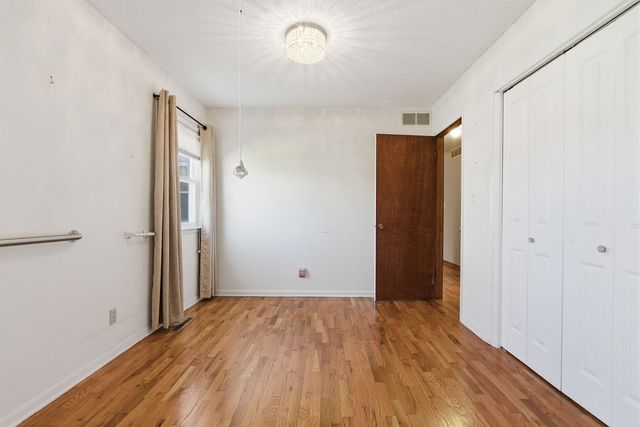 13260 N ROUTE B, Hallsville, MO 65255