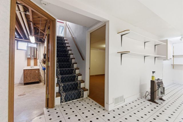 13260 N ROUTE B, Hallsville, MO 65255