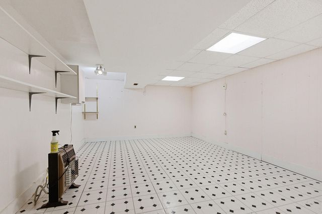 13260 N ROUTE B, Hallsville, MO 65255