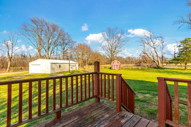 13260 N ROUTE B, Hallsville, MO 65255