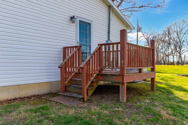 13260 N ROUTE B, Hallsville, MO 65255