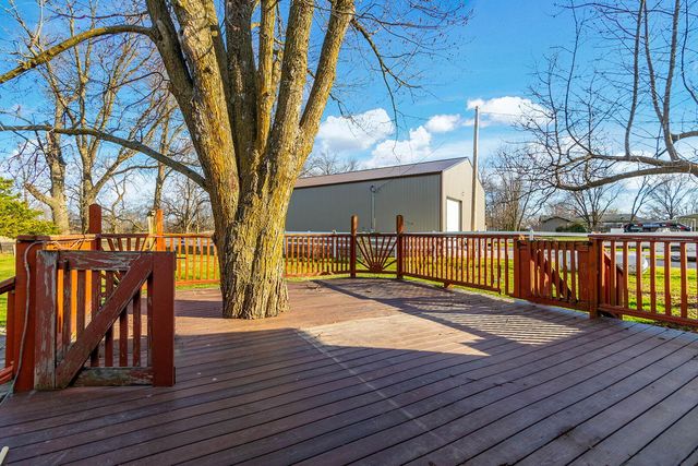 13260 N ROUTE B, Hallsville, MO 65255