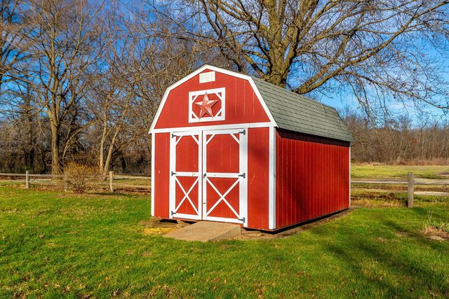 13260 N ROUTE B, Hallsville, MO 65255