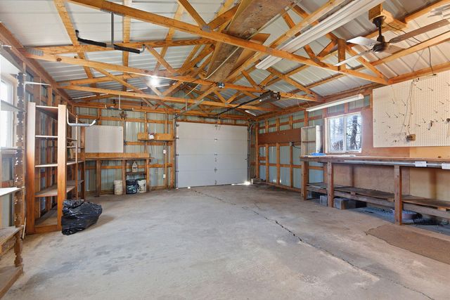 13260 N ROUTE B, Hallsville, MO 65255