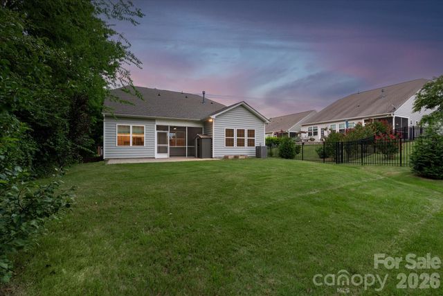 14016 Southbridge Forest Drive, Charlotte, NC 28273