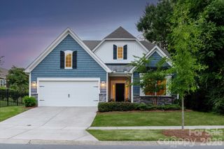 14016 Southbridge Forest Drive, Charlotte, NC 28273