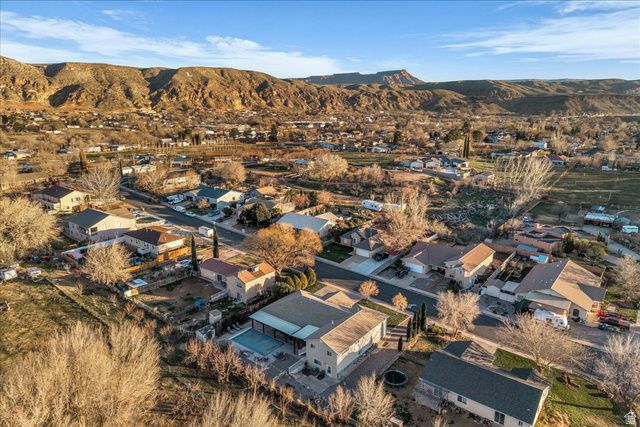 380 W 400 N, La Verkin, UT 84745