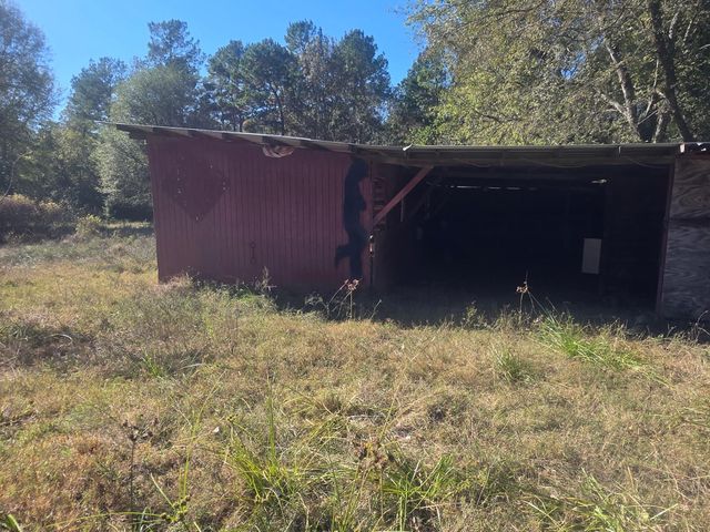 633 Ira Denson Road, Coldspring, TX 77331