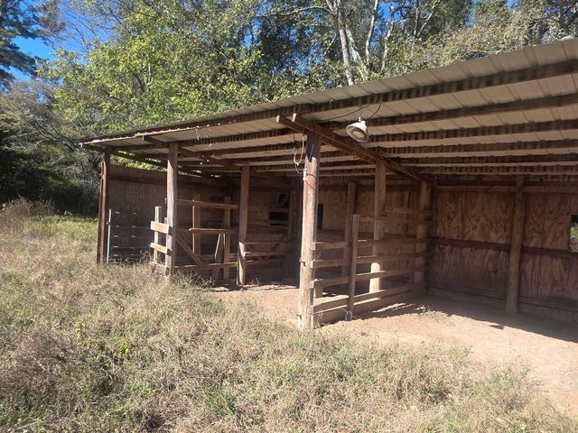 633 Ira Denson Road, Coldspring, TX 77331