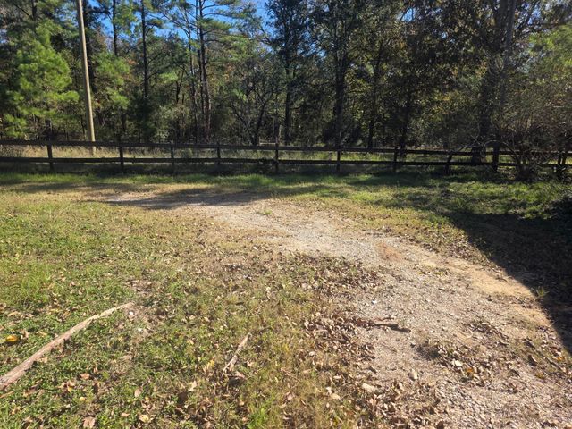 633 Ira Denson Road, Coldspring, TX 77331