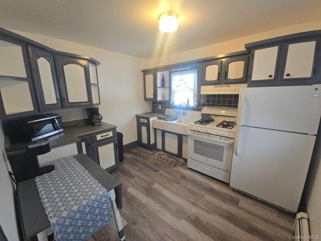 59 Bridge Street 2, Wallkill, NY 12589