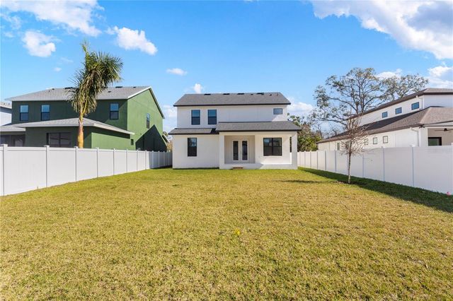4202 N CLEARFIELD AVENUE, Tampa, FL 33603