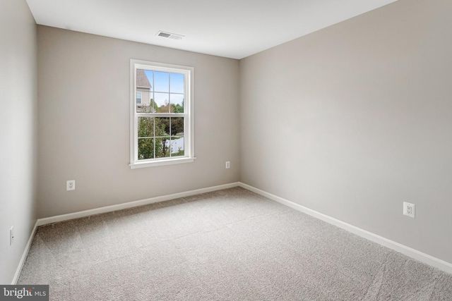 15420 ANN ARDEN AVE, Woodbridge, VA 22193