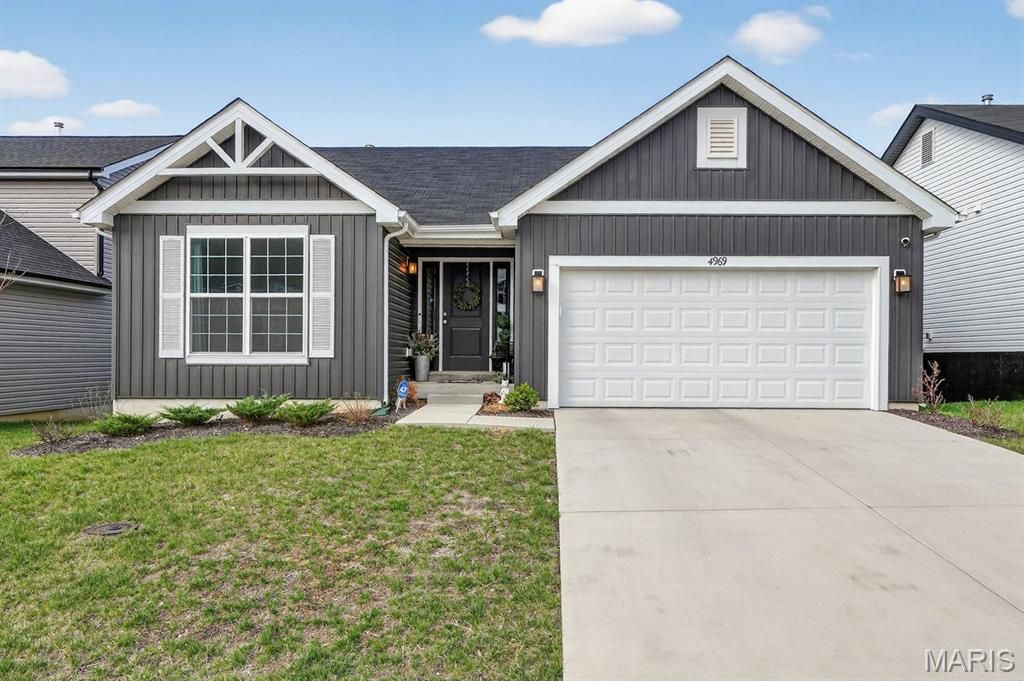 4969 Knotty Alder Drive, Imperial, MO 63052