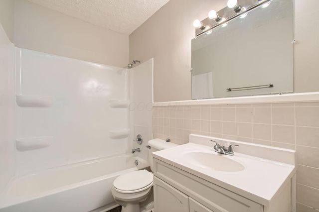 2357 Argyle Drive, Columbus, OH 43219