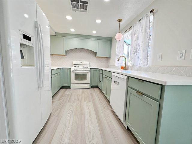 3317 Surfline Drive, Las Vegas, NV 89117