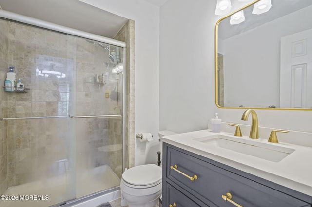 62 Inverness Court, Matawan, NJ 07747