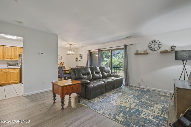 62 Inverness Court, Matawan, NJ 07747