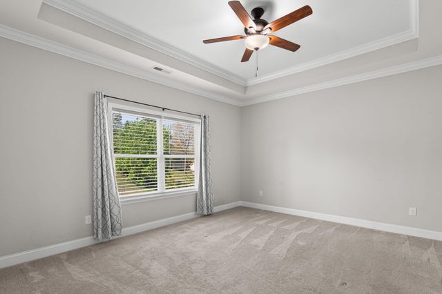 8315 Harvest Oak Lane, Chattanooga, TN 37421