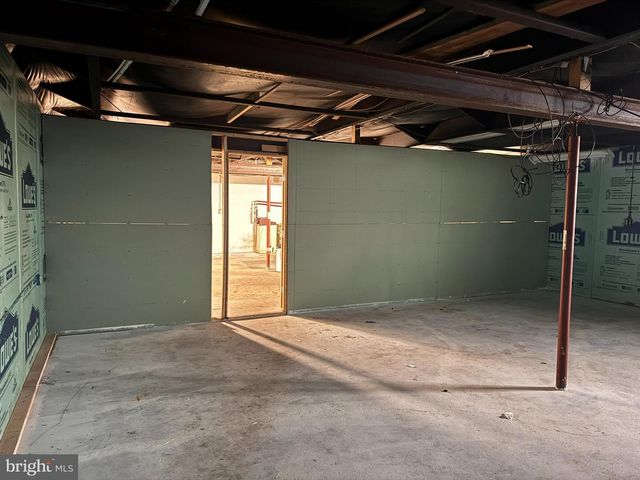 124 SCHOOL HOUSE DR, Howard, PA 16841