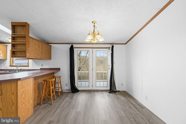 124 SCHOOL HOUSE DR, Howard, PA 16841