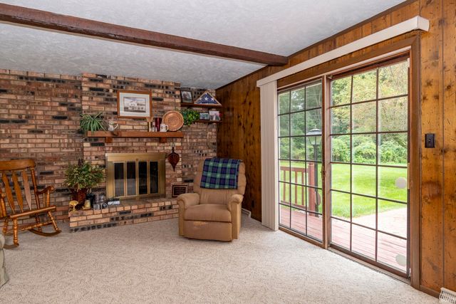 2624 Oak Leaf Cove, South Bend, IN 46628