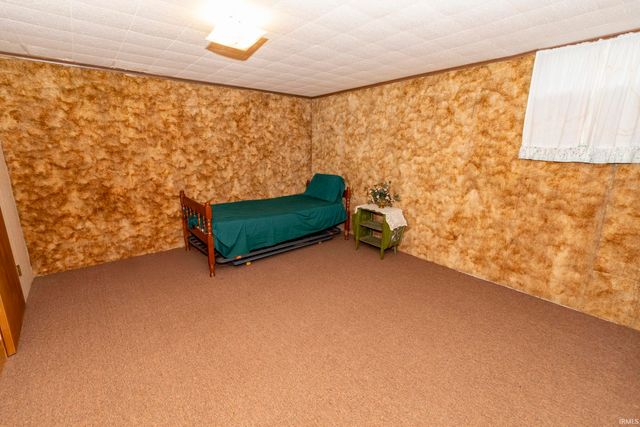 2624 Oak Leaf Cove, South Bend, IN 46628