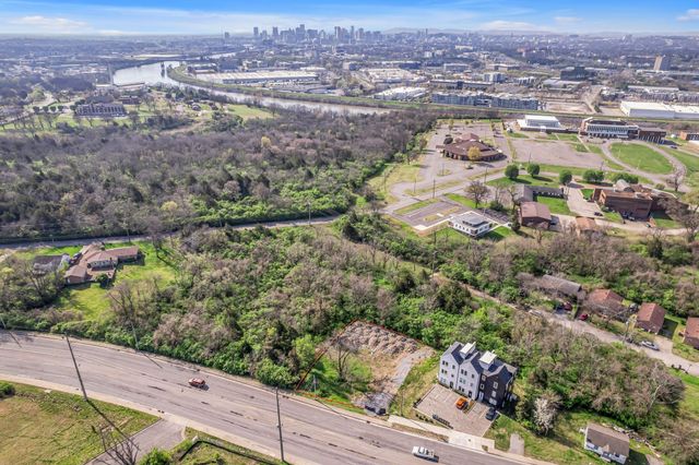 630 W Trinity Ln, Nashville, TN 37207