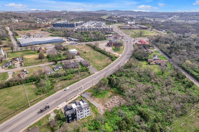 630 W Trinity Ln, Nashville, TN 37207