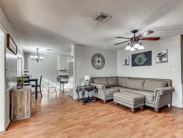 1510 Sunrise Circle, Norman, OK 73071