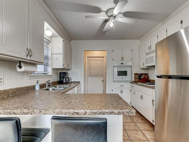 1510 Sunrise Circle, Norman, OK 73071