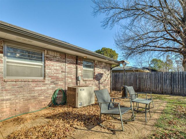 1510 Sunrise Circle, Norman, OK 73071