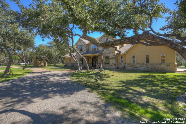1262 ELM CREEK RD, New Braunfels, TX 78132