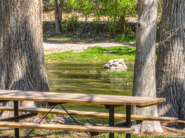 1262 ELM CREEK RD, New Braunfels, TX 78132