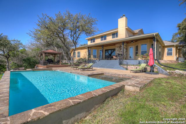 1262 ELM CREEK RD, New Braunfels, TX 78132