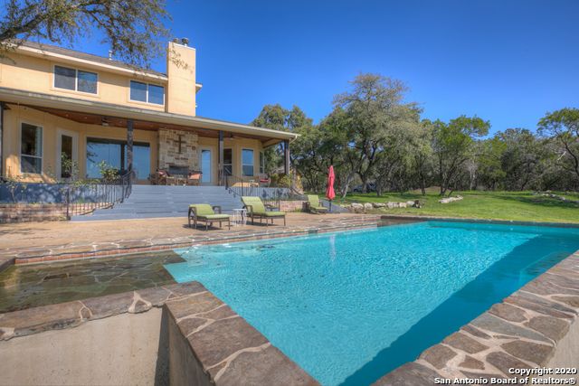 1262 ELM CREEK RD, New Braunfels, TX 78132